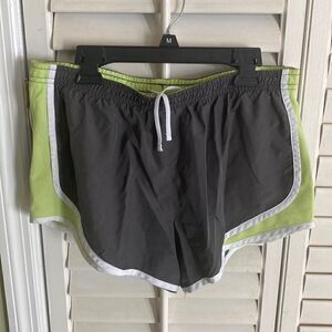 Arizona active shorts with mesh lining & inside pocket. Woman’s M. Worn Once.